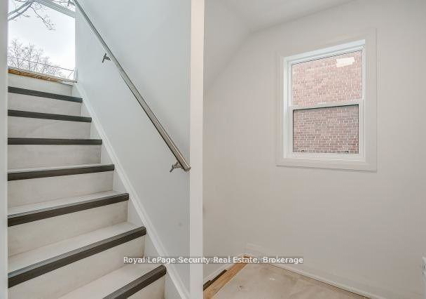 109-stephen-drive-etobicoke-ontario-w12964106