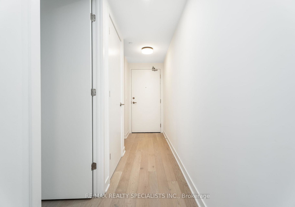 2720-dundas-street-w-toronto-ontario-w12964156