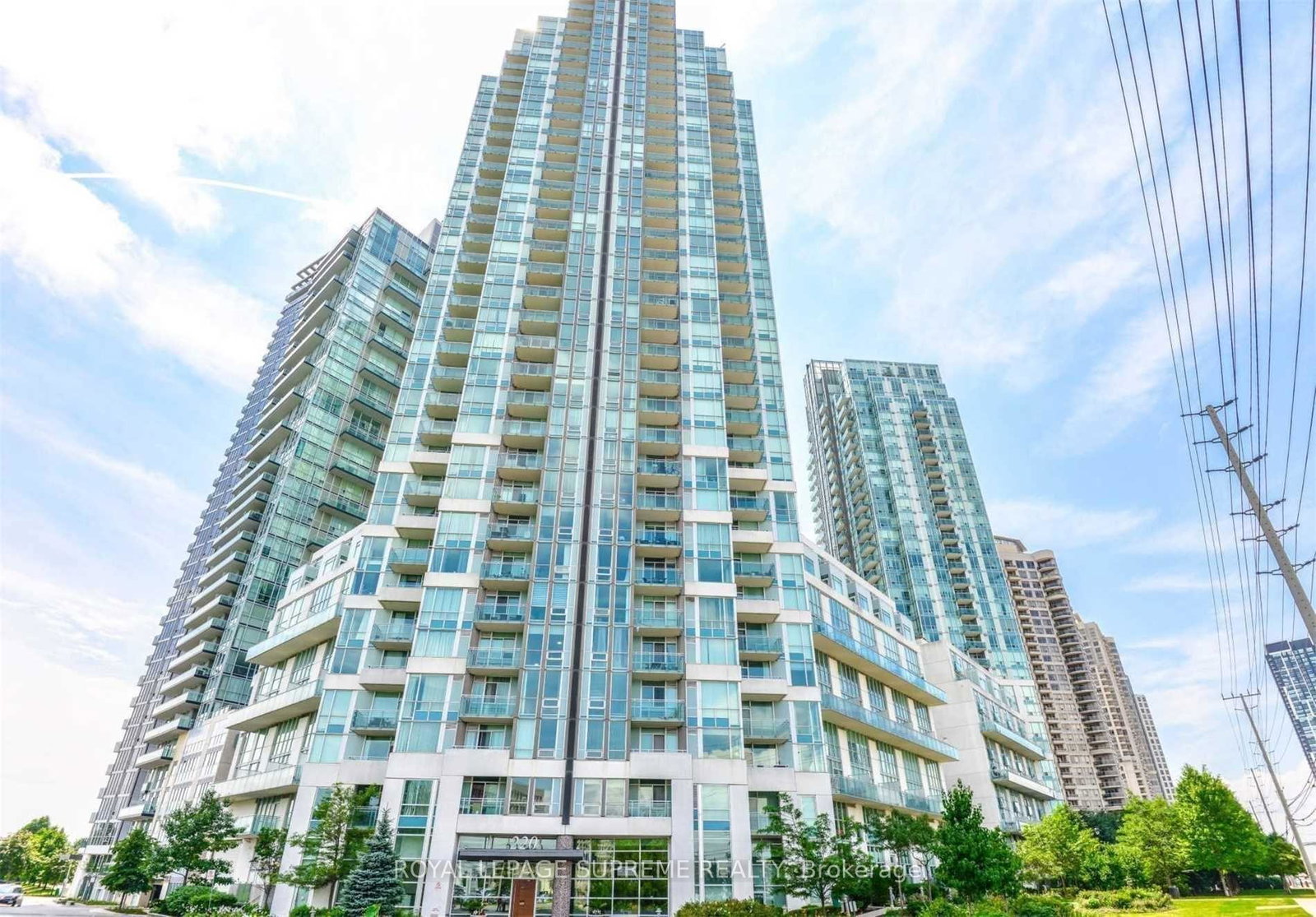 220-burnhamthorpe-road-w-mississauga-ontario-w12965208