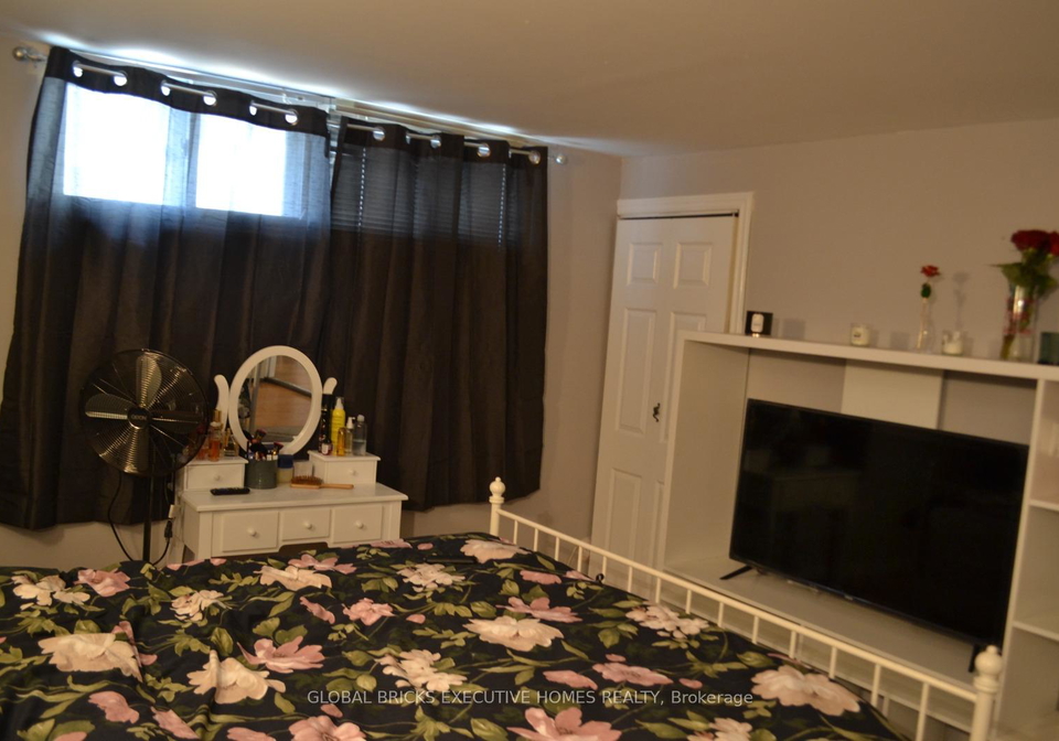 1165-ogden-avenue-mississauga-ontario-w12965324