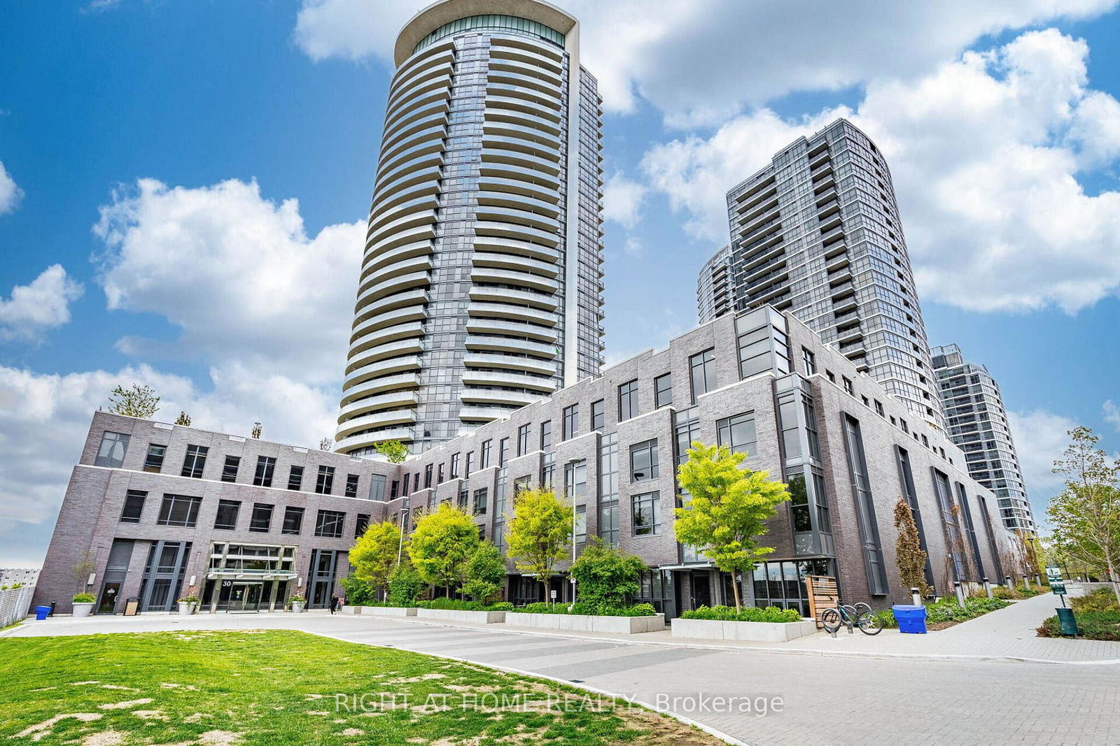 30-gibbs-road-etobicoke-ontario-w12965344