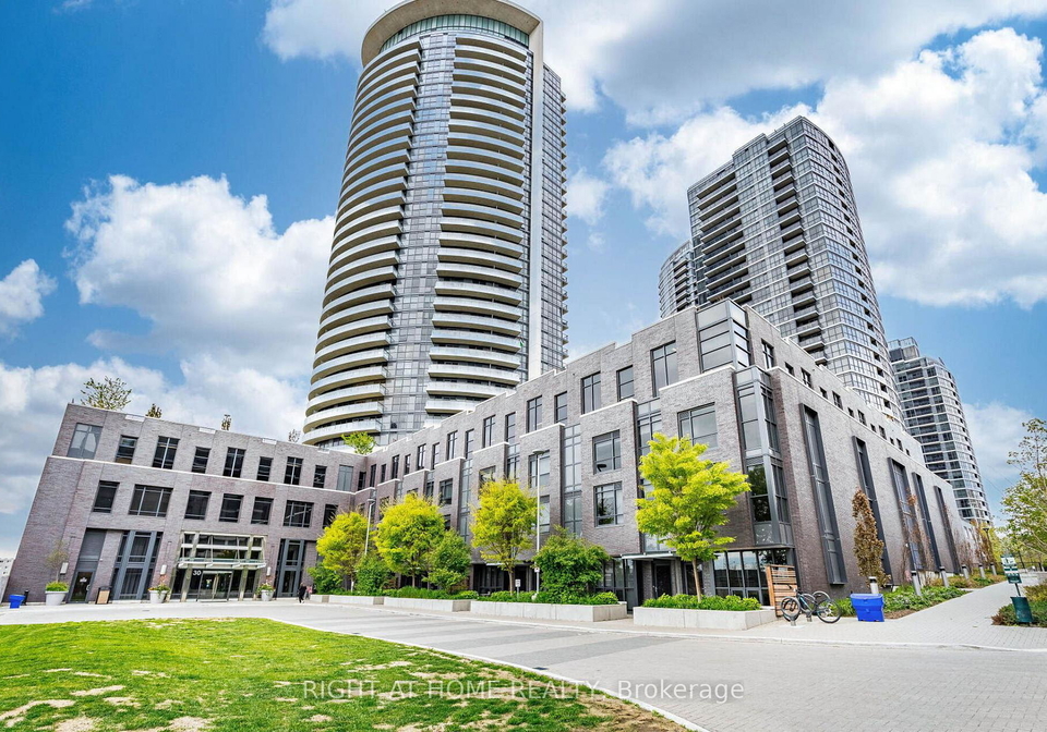30-gibbs-road-etobicoke-ontario-w12965344