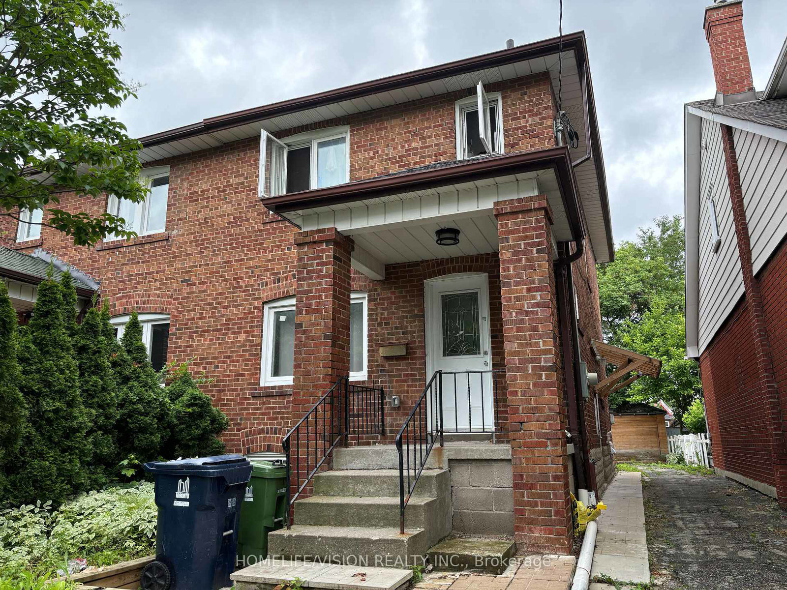 143-belgravia-avenue-north-york-ontario-w12965572