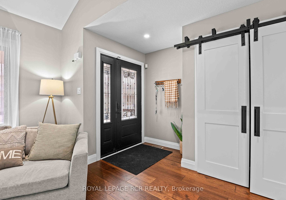 118-oak-ridge-drive-orangeville-ontario-w12965648