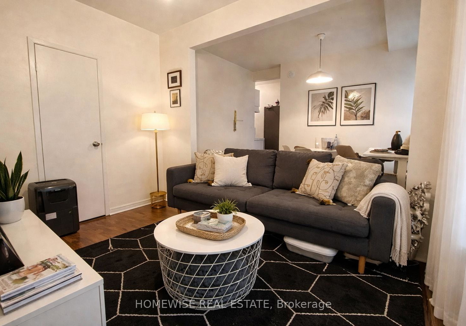 1-triller-avenue-toronto-ontario-w12965700