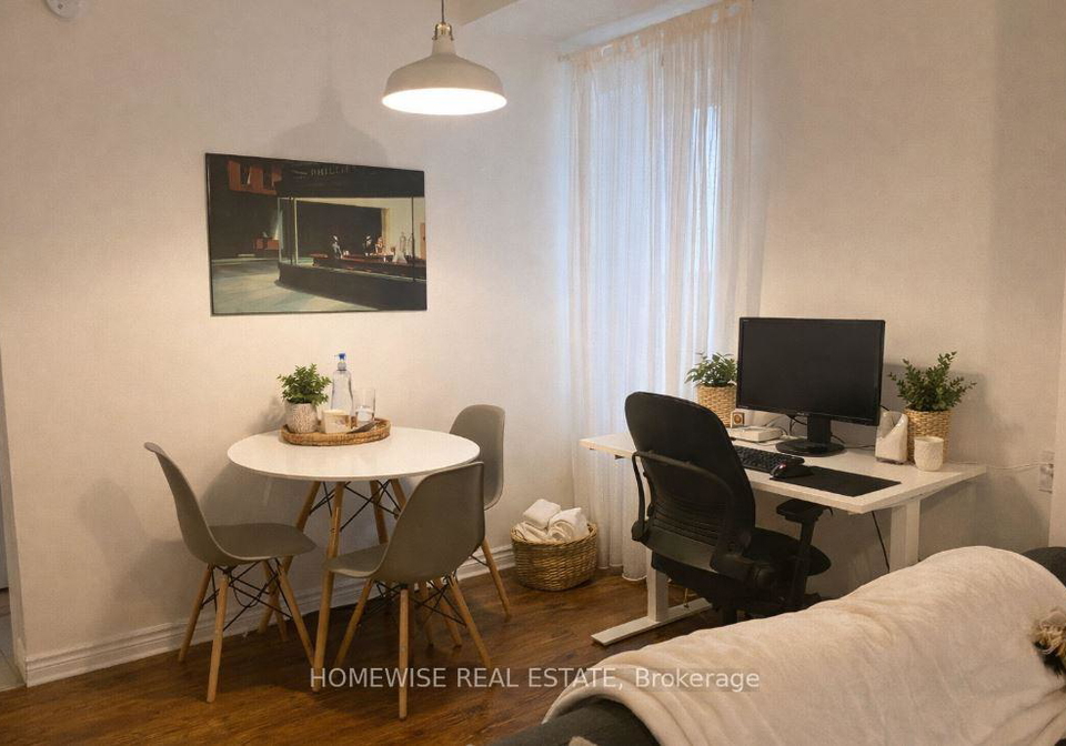 1-triller-avenue-toronto-ontario-w12965700