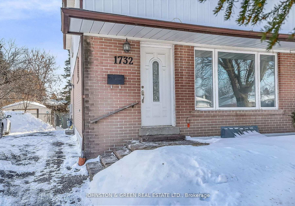 1732-oberon-crescent-mississauga-ontario-w12965726