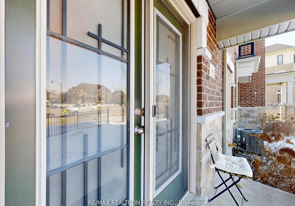 6-oakmore-lane-brampton-ontario-w12965730