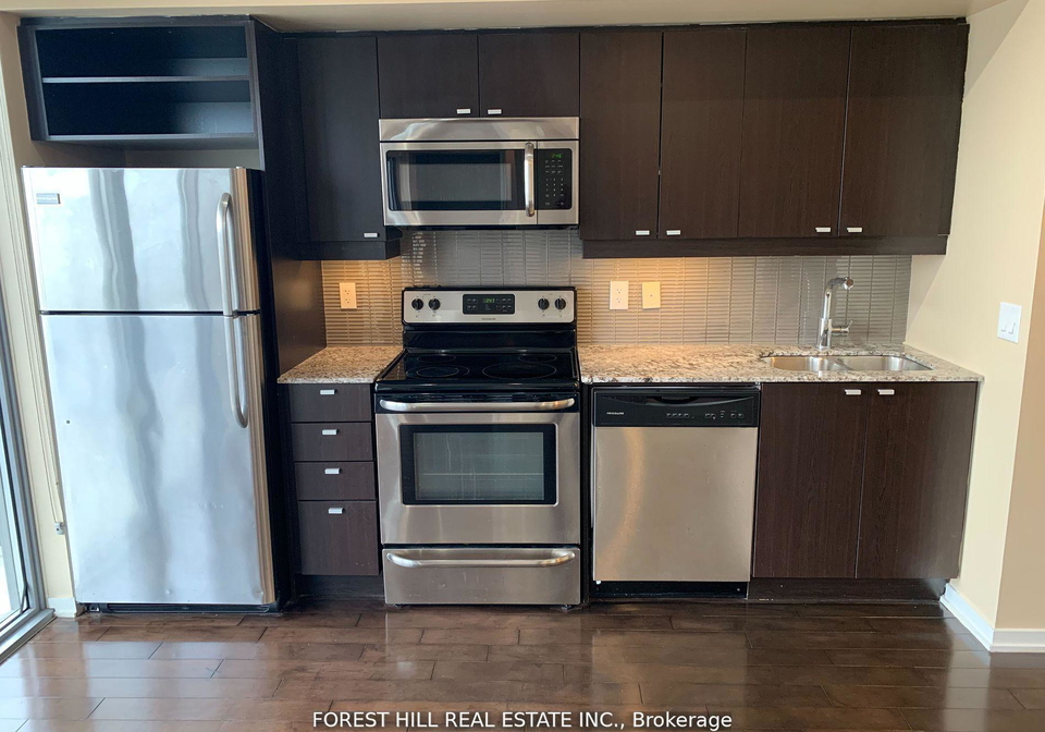 105-queensway-avenue-toronto-ontario-w12966300