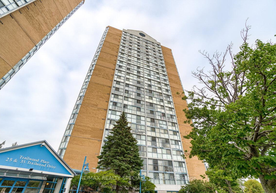 35-trailwood-drive-mississauga-ontario-w12966384