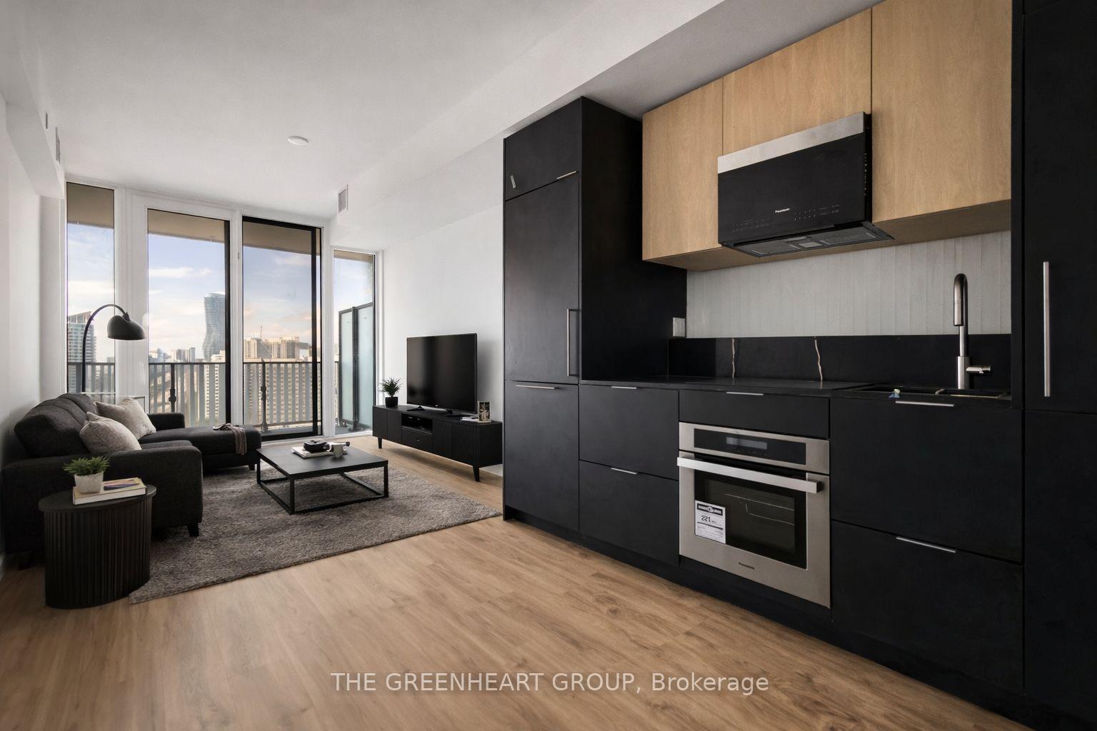 1-fairview-road-mississauga-ontario-w12966572