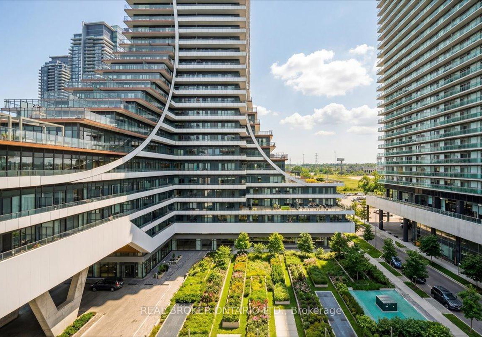20-shore-breeze-drive-etobicoke-ontario-w12966668