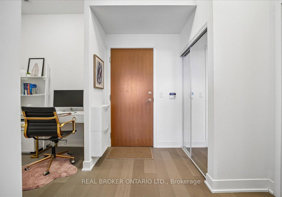 20-shore-breeze-drive-etobicoke-ontario-w12966668
