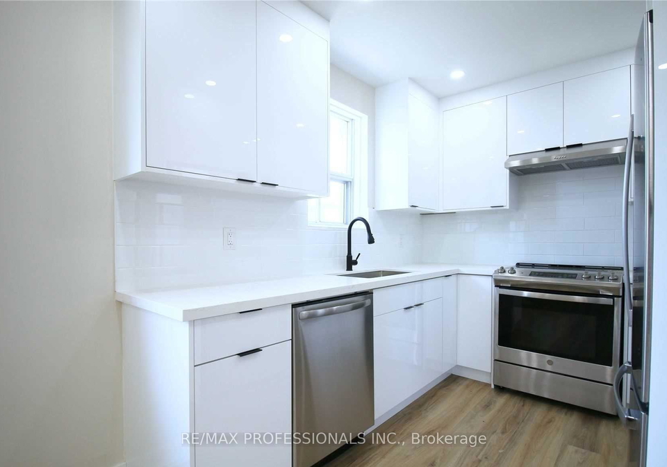 247-beta-street-etobicoke-ontario-w12966750