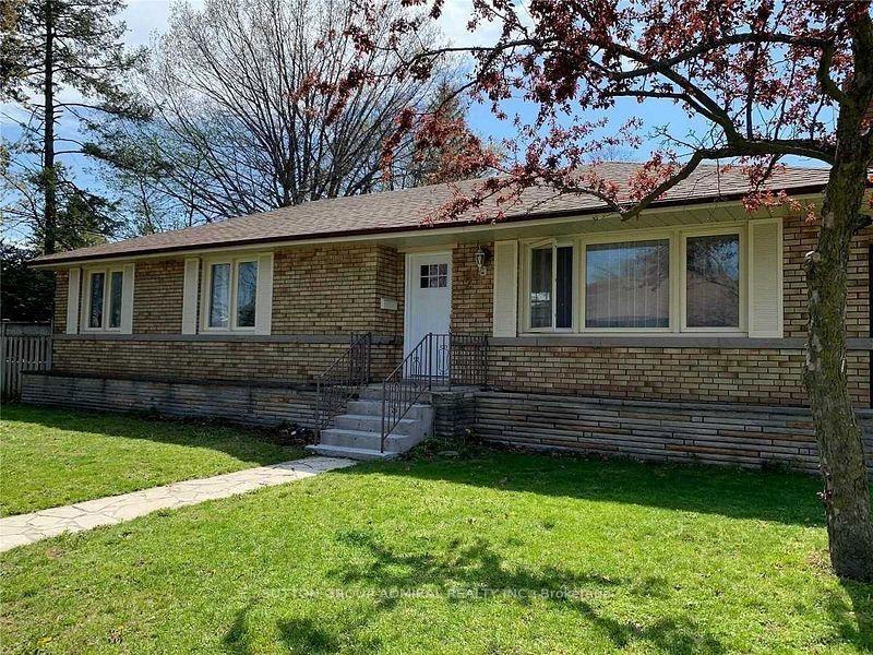 2-sevenoaks-avenue-etobicoke-ontario-w12966802