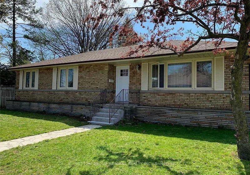 2-sevenoaks-avenue-etobicoke-ontario-w12966802