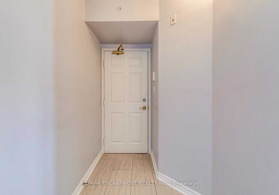 1411-walkers-line-burlington-ontario-w12966888