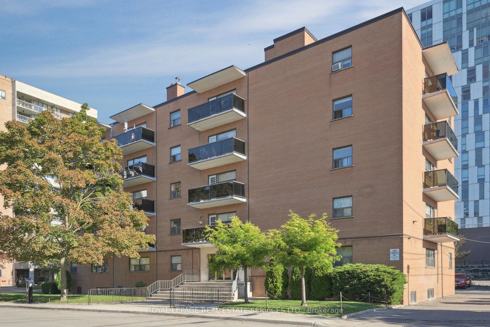 7-helene-street-n-mississauga-ontario-w12967328