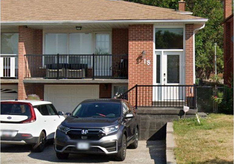 18-madonna-gardens-york-ontario-w12967330