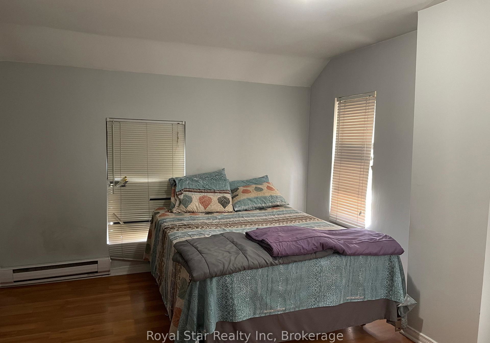 13-young-street-halton-hills-ontario-w12967528