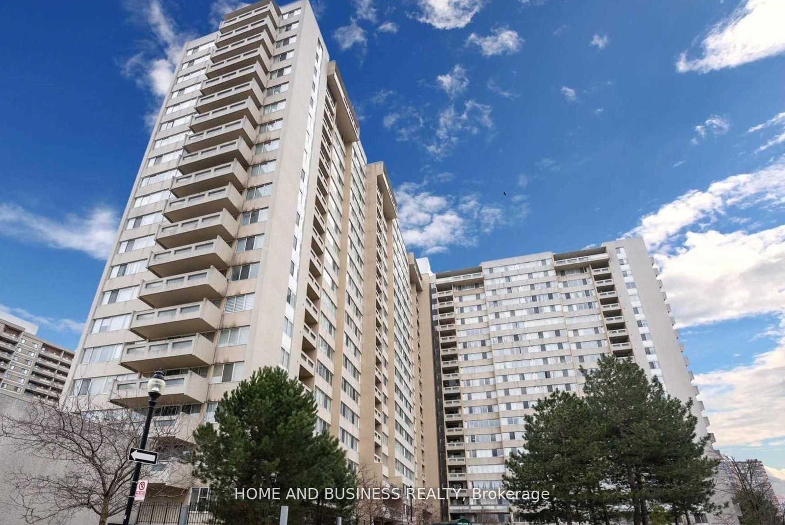 3590-kaneff-crescent-mississauga-ontario-w12967622