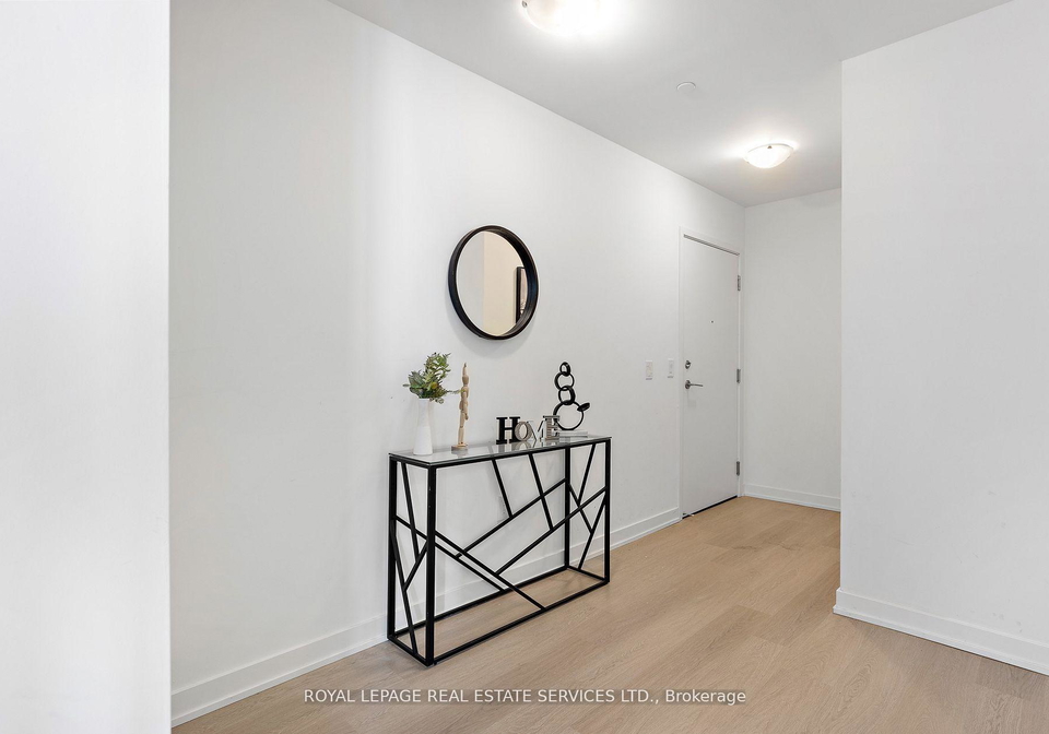 859-the-queensway-etobicoke-ontario-w12967808