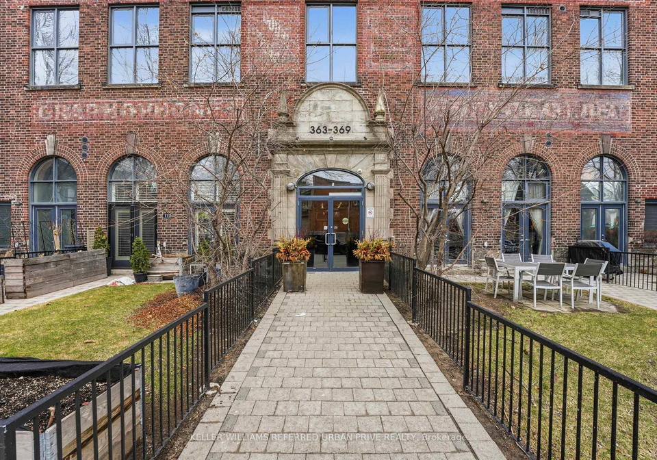 363-sorauren-avenue-toronto-ontario-w12967816