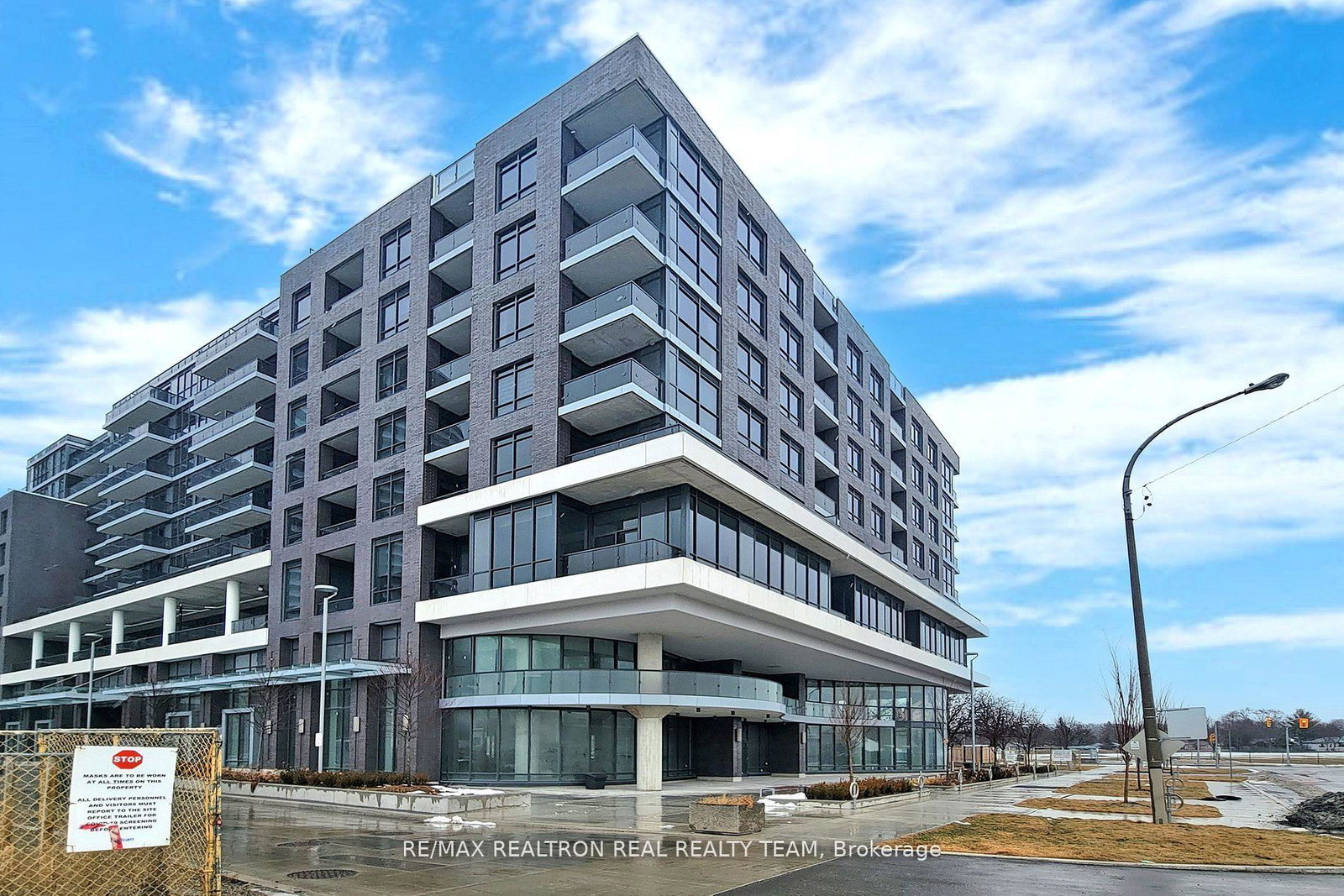 10-gibbs-road-etobicoke-ontario-w12967854