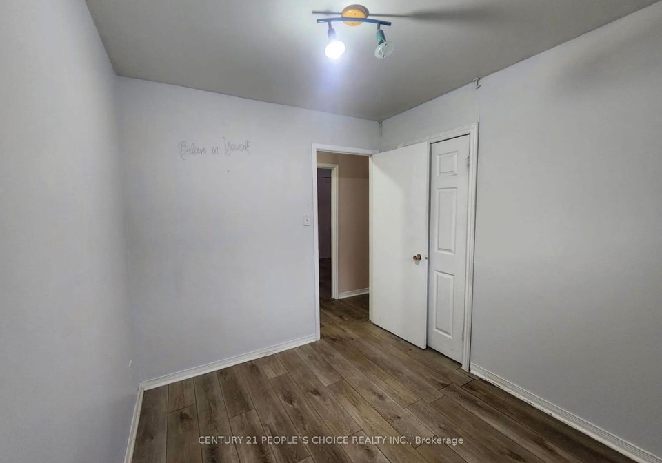 17-seaborn-road-brampton-ontario-w12967886