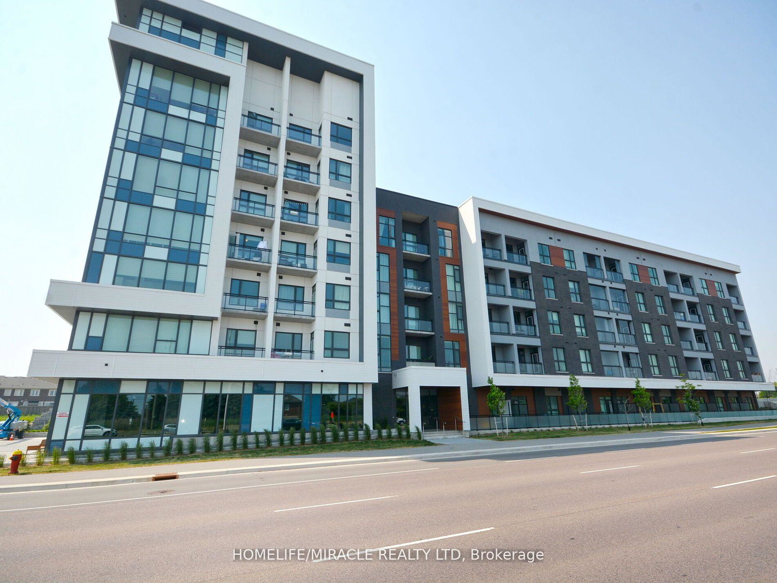 95-dundas-street-w-oakville-ontario-w12968256