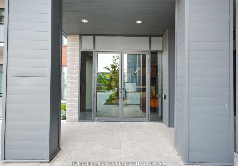 95-dundas-street-w-oakville-ontario-w12968256