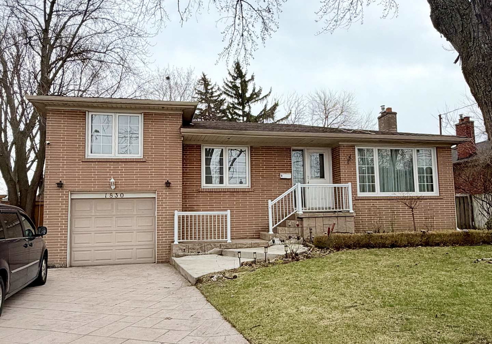 1830-christopher-road-mississauga-ontario-w12968398