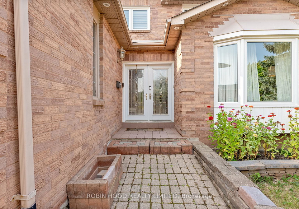 22-strangway-court-brampton-ontario-w12968502