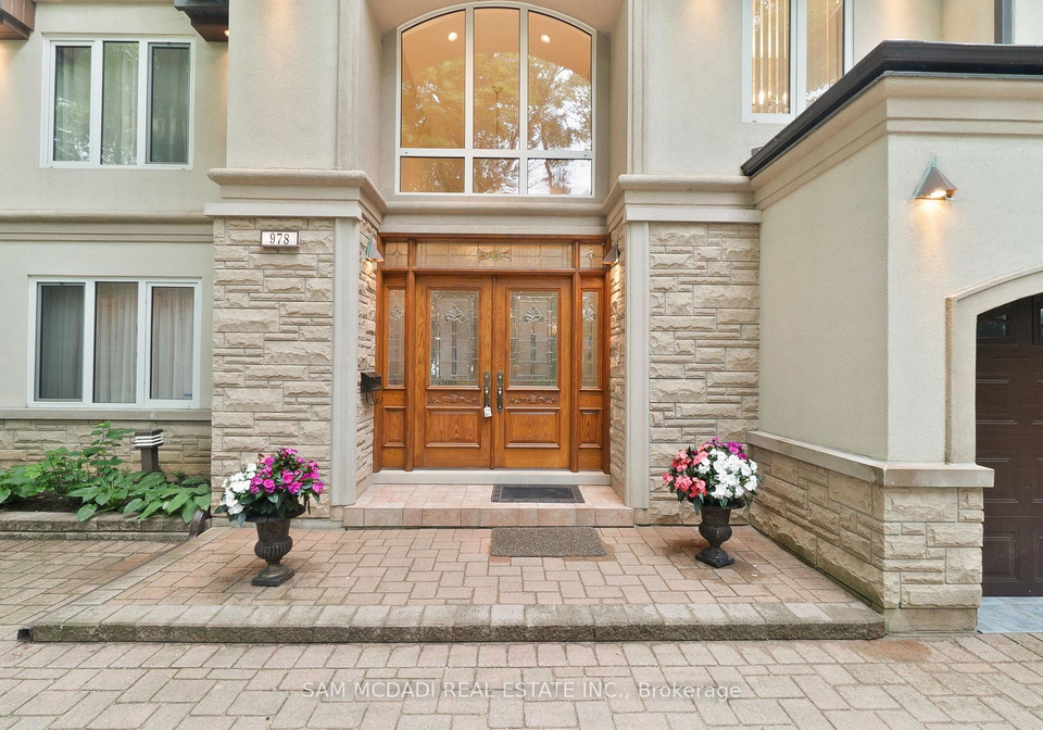 978-tennyson-avenue-mississauga-ontario-w12968576
