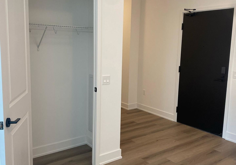 2333-khalsa-gate-oakville-ontario-w12968598