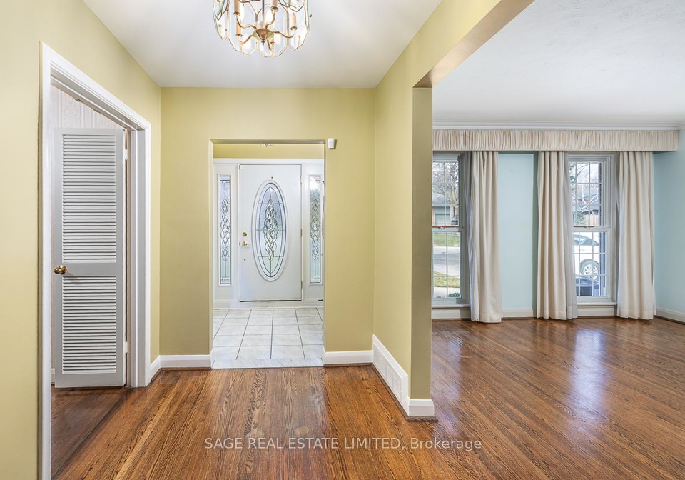 47-ravensbourne-crescent-etobicoke-ontario-w12968720