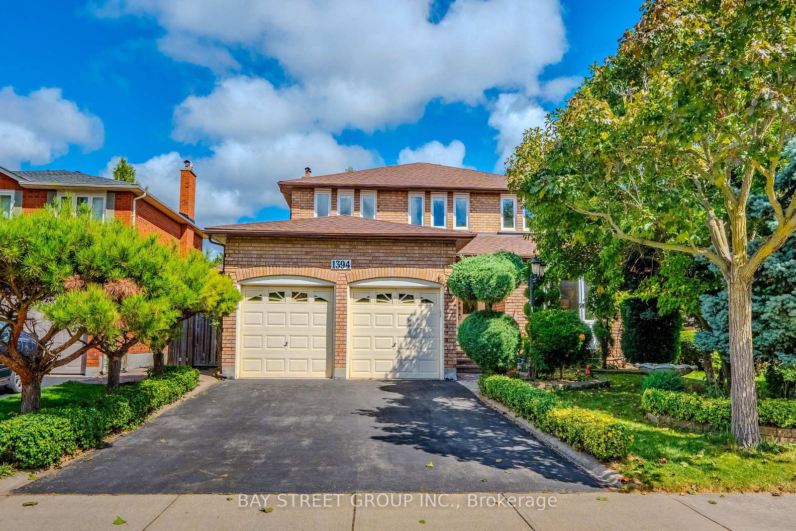 1394-peartree-circle-oakville-ontario-w12968792