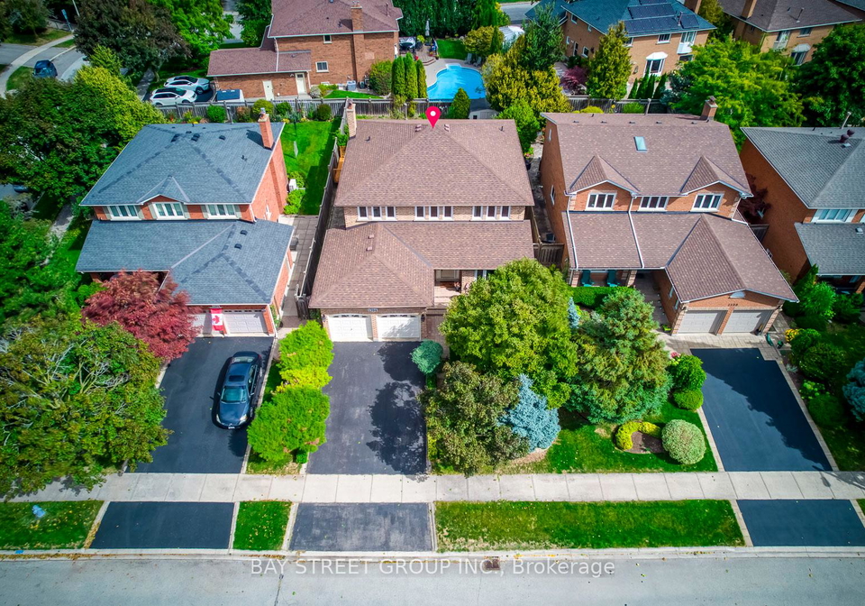 1394-peartree-circle-oakville-ontario-w12968792