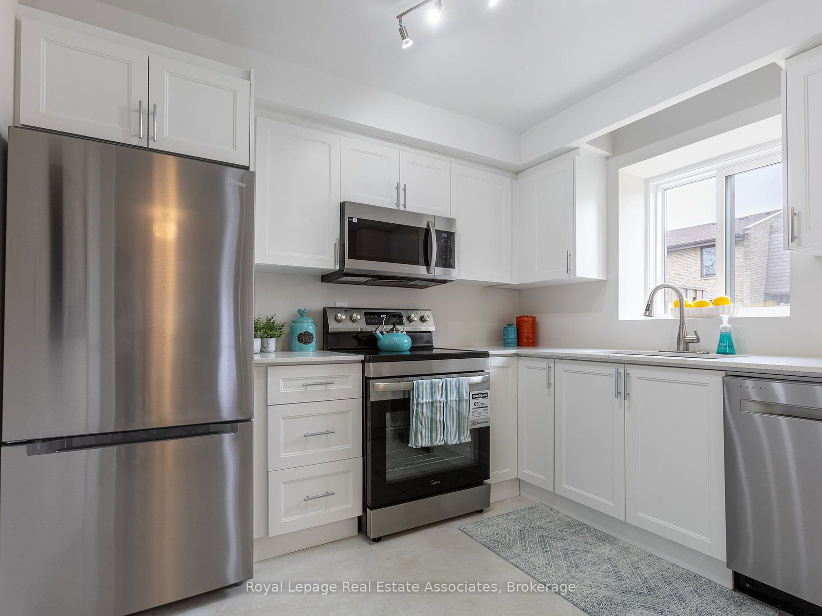 2605-woodchester-drive-mississauga-ontario-w12968916