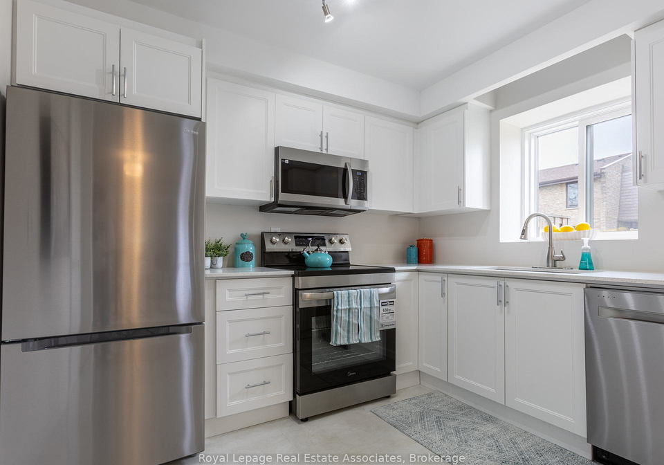 2605-woodchester-drive-mississauga-ontario-w12968916