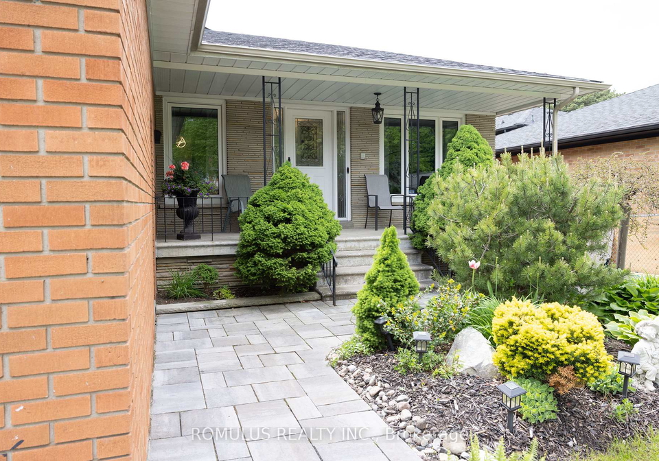 28-eldorado-court-york-ontario-w12969134