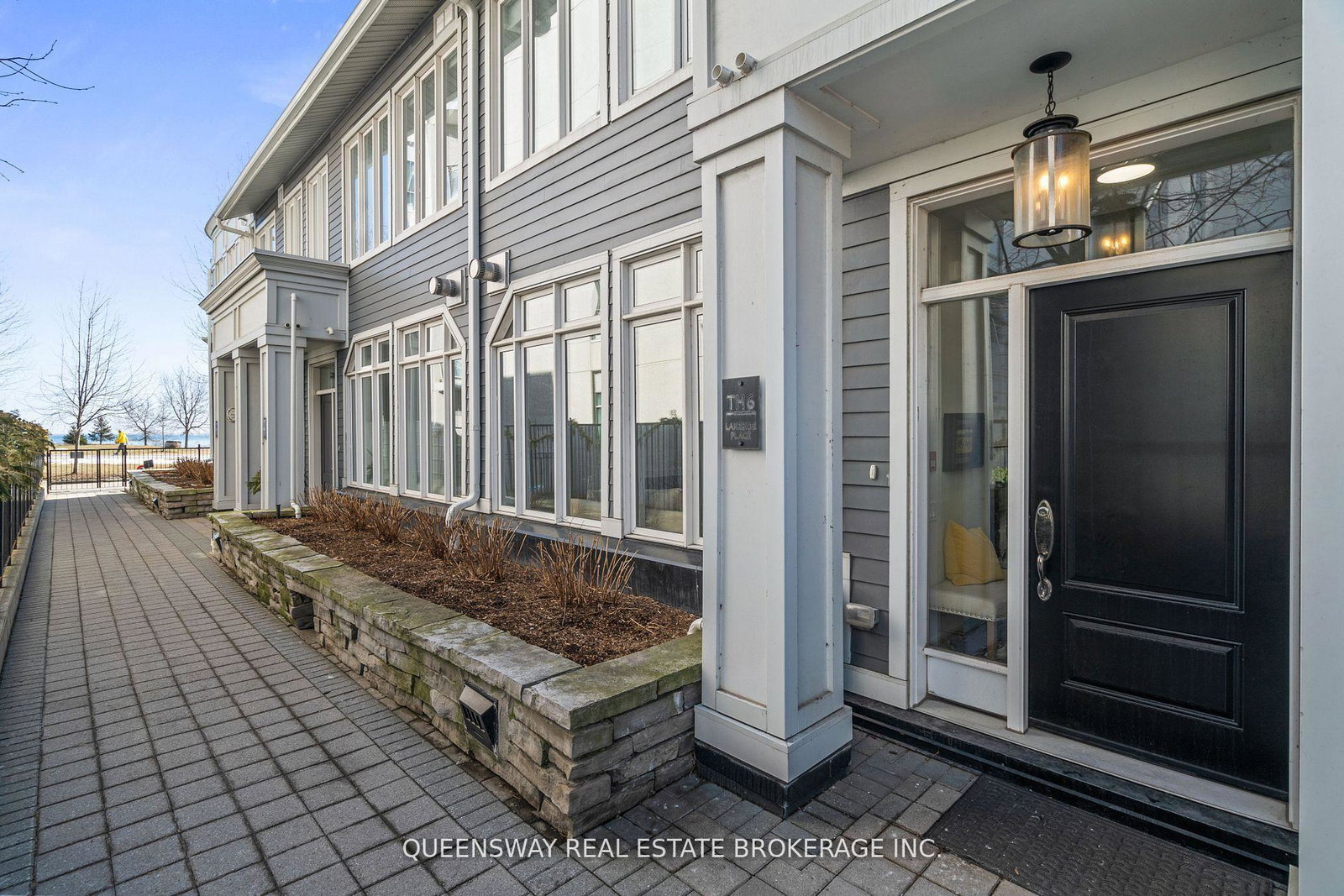 2067-lake-shore-boulevard-etobicoke-ontario-w12969212