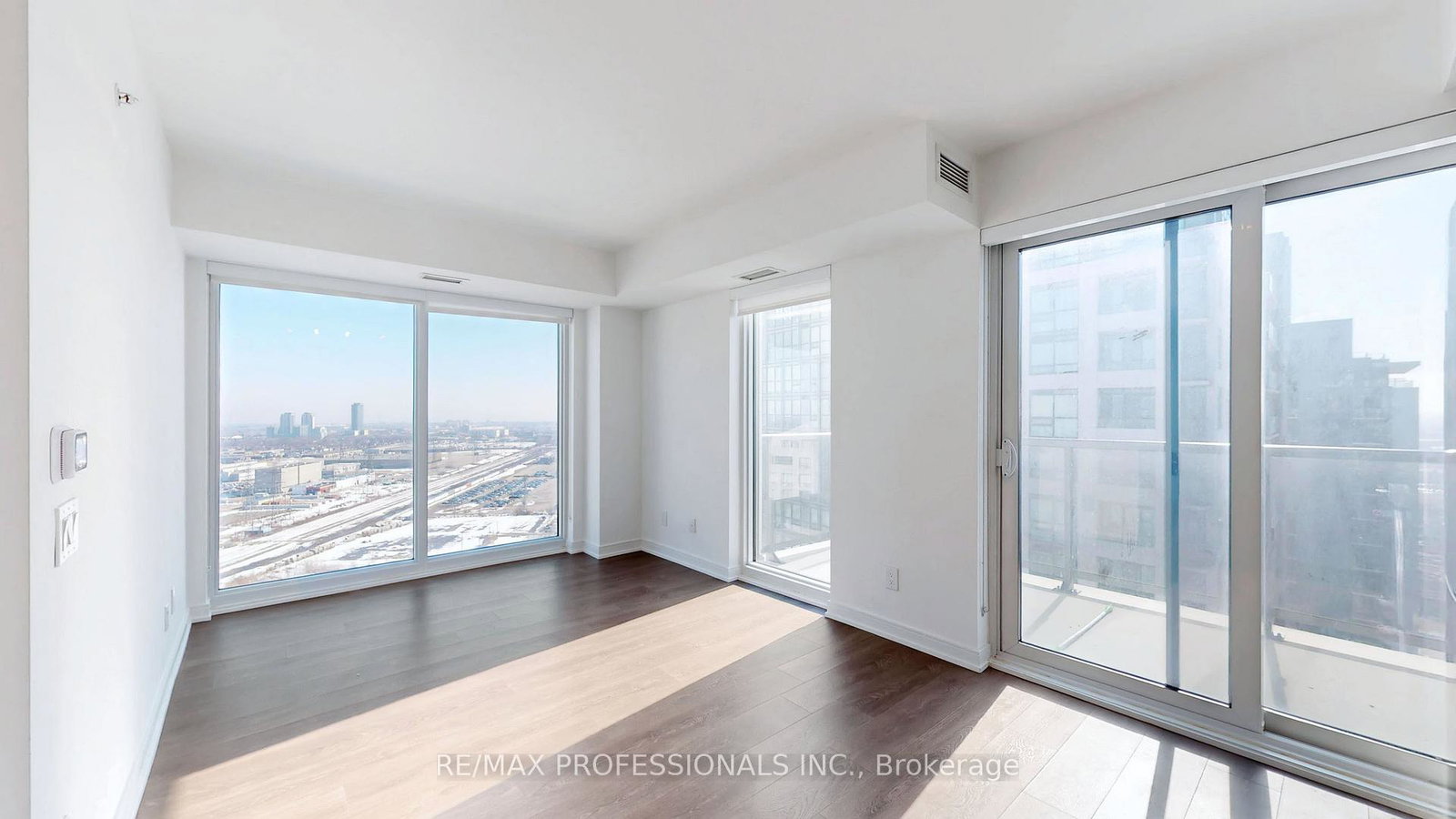 30-samuel-wood-way-etobicoke-ontario-w12969308