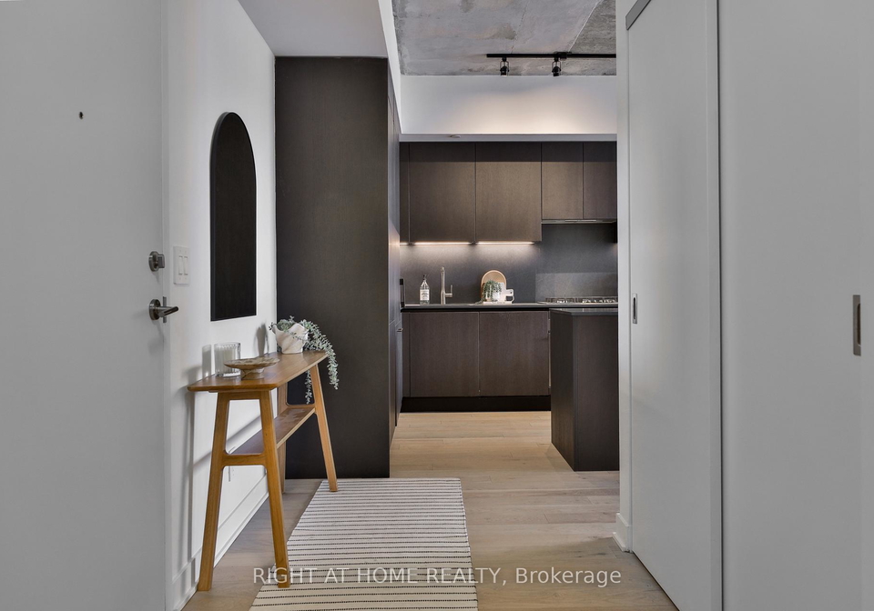 2720-dundas-street-w-toronto-ontario-w12969384