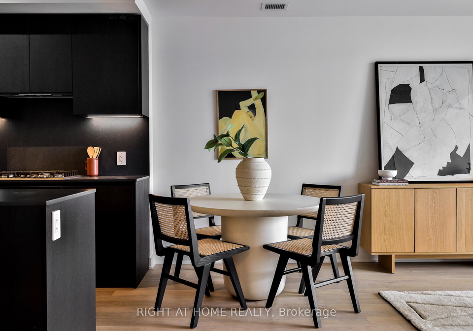 2720-dundas-street-w-toronto-ontario-w12969384