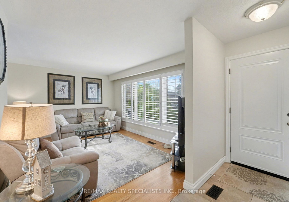 2-chesterfield-road-brampton-ontario-w12969484