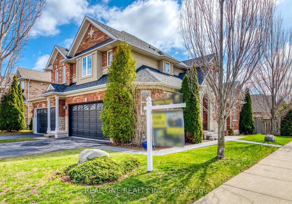 2363-parkglen-avenue-oakville-ontario-w12969814
