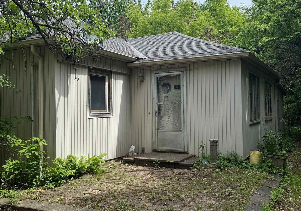 31-maple-bush-avenue-north-york-ontario-w12969886
