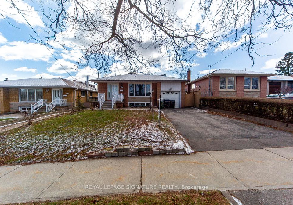 33-renault-crescent-etobicoke-ontario-w12970632