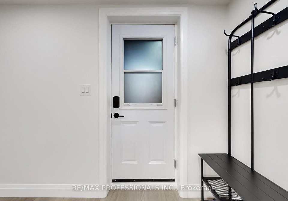 44-princess-margaret-boulevard-etobicoke-ontario-w12971178